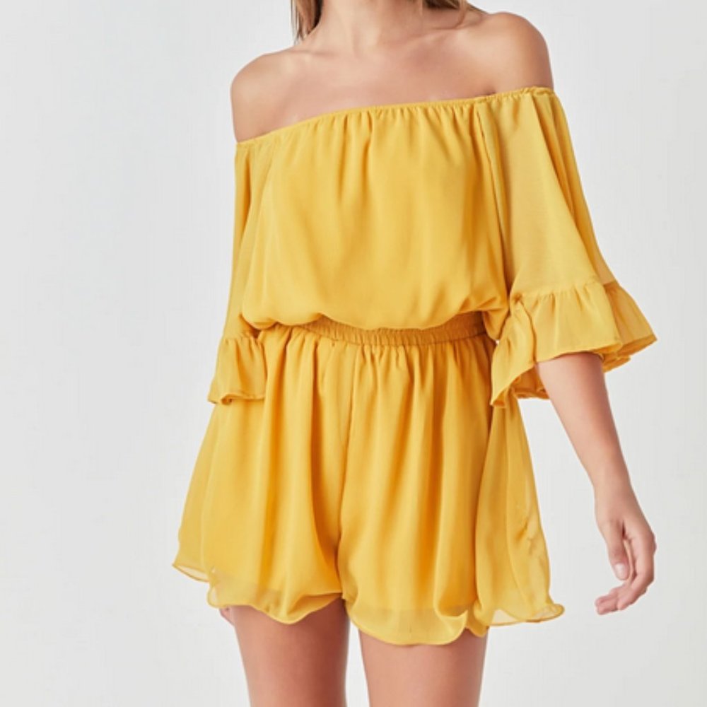 Endless Rose Ruffled Sleeve Romper - Picture 5 of 5